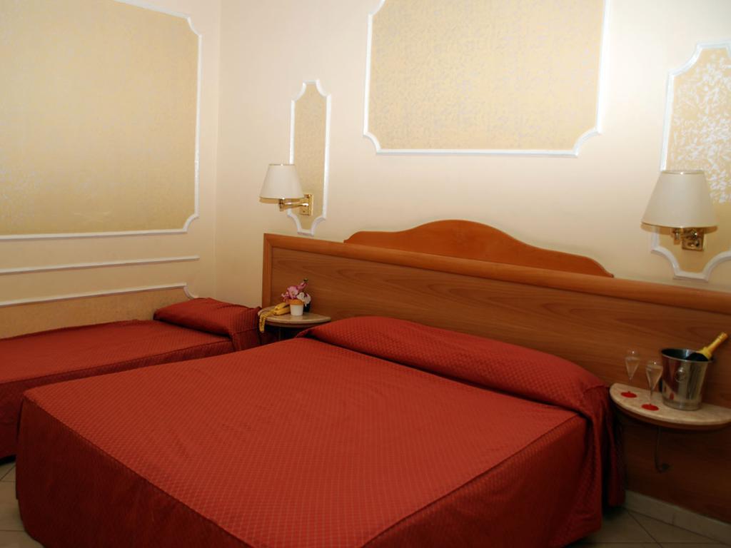 Hotel Casablanca Nápoles Habitación foto